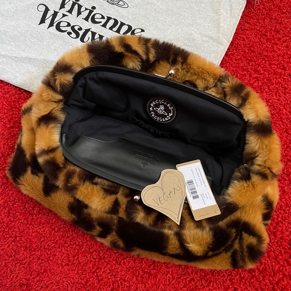 Vivienne Westwood EVA LARGE CLUTCH BRAND NEW W TAG - Picture 8 of 17